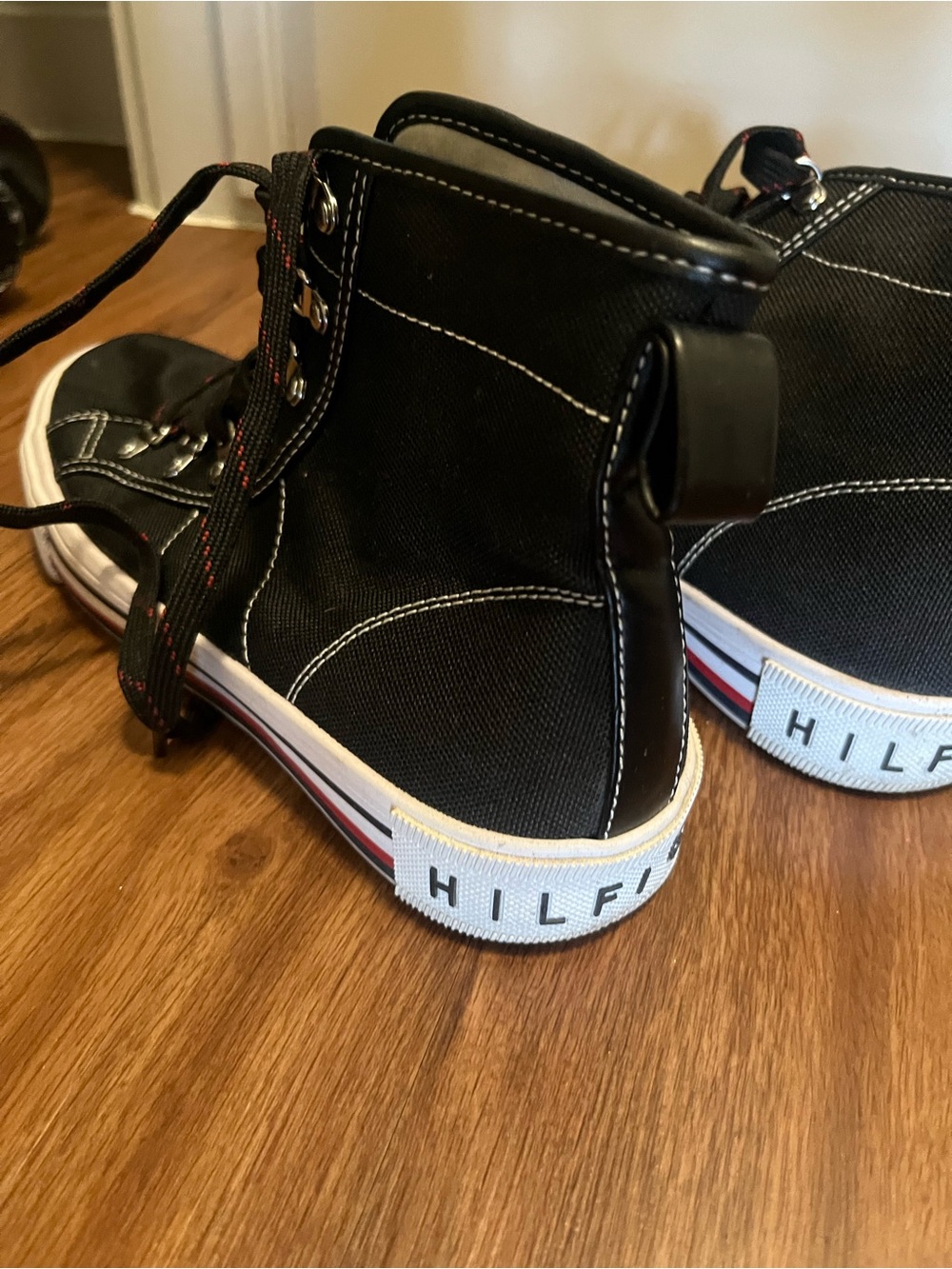 Tommy Hilfiger Black High-Top Canvas Sneakers with Signature Trim